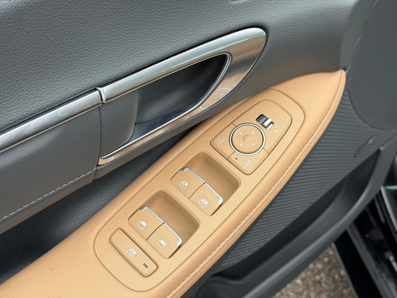 2023 Hyundai Sonata ULTIMATE   HYBRID   ONE OWNER   NO ACCIDENT   BOSE Photo