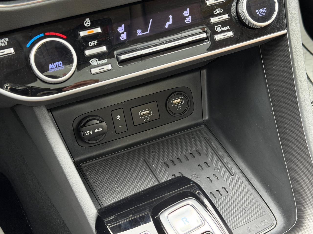 2023 Hyundai Sonata ULTIMATE   HYBRID   ONE OWNER   NO ACCIDENT   BOSE Photo