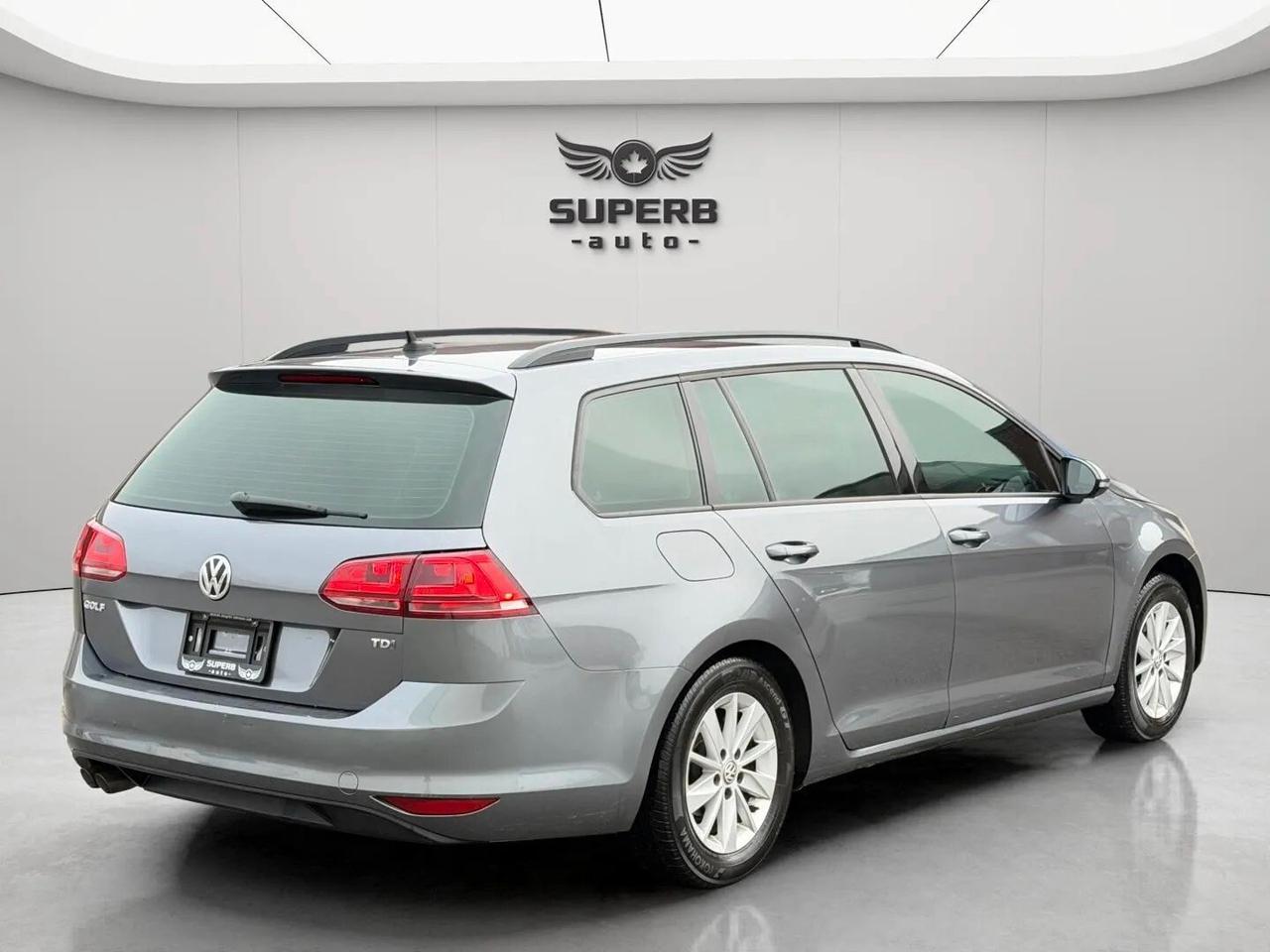2015 Volkswagen Golf SportWagen TDI   TRENDLINE   DIESEL Photo
