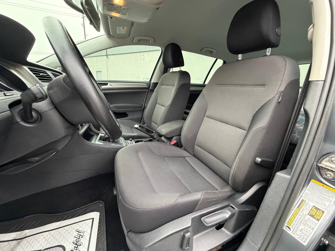 2015 Volkswagen Golf SportWagen TDI   TRENDLINE   DIESEL Photo