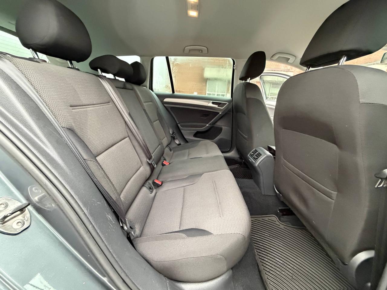 2015 Volkswagen Golf SportWagen TDI   TRENDLINE   DIESEL Photo