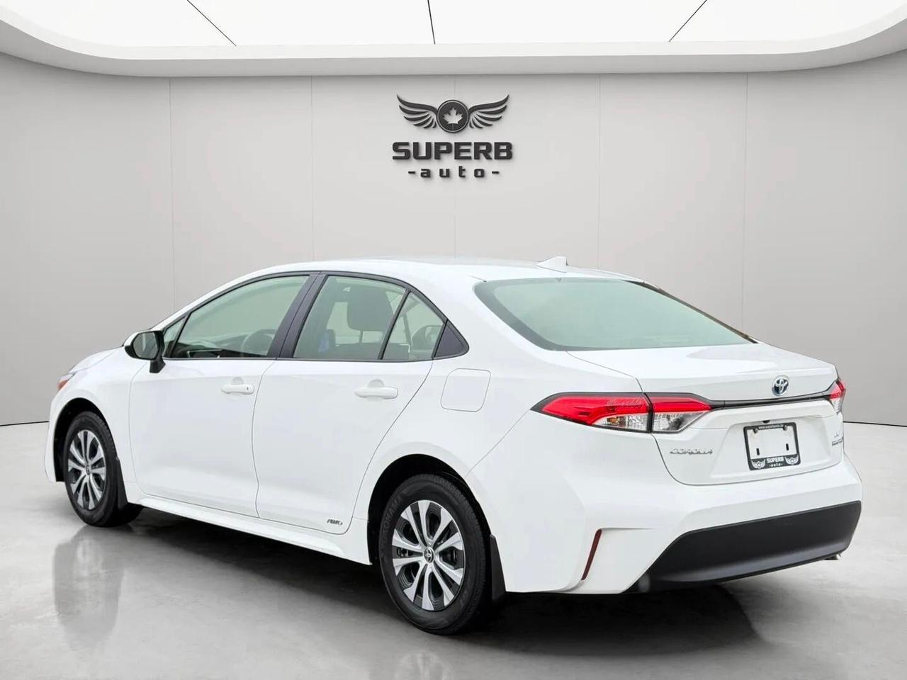 2023 Toyota Corolla Hybrid LE   HYBRID   AWD   NO ACCIDENT Photo4
