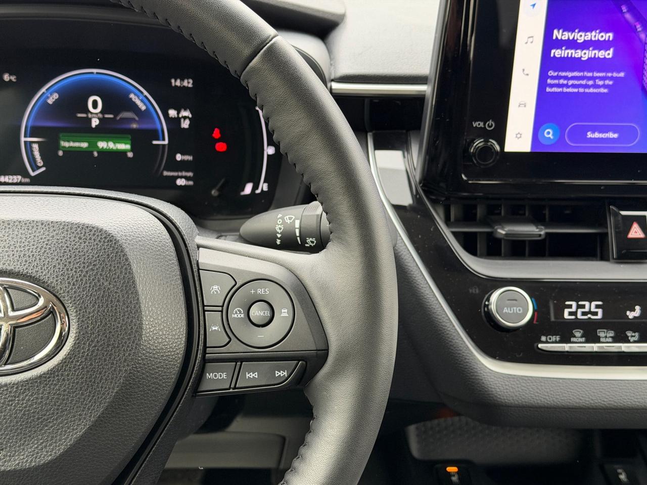 2023 Toyota Corolla Hybrid LE   HYBRID   AWD   NO ACCIDENT Photo