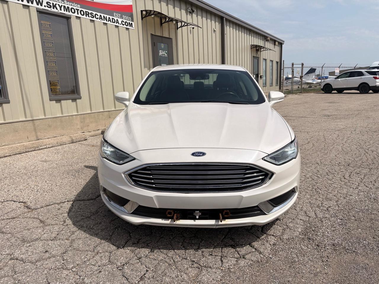 2018 Ford Fusion Energi Plug-in Hybrid SE FWD Photo
