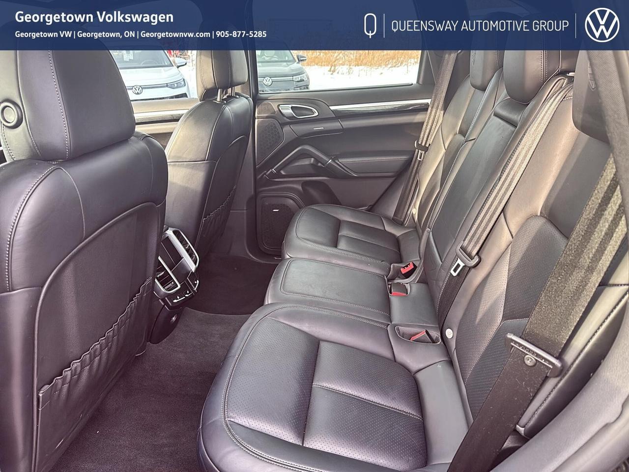 2015 Porsche Cayenne DIESEL Photo