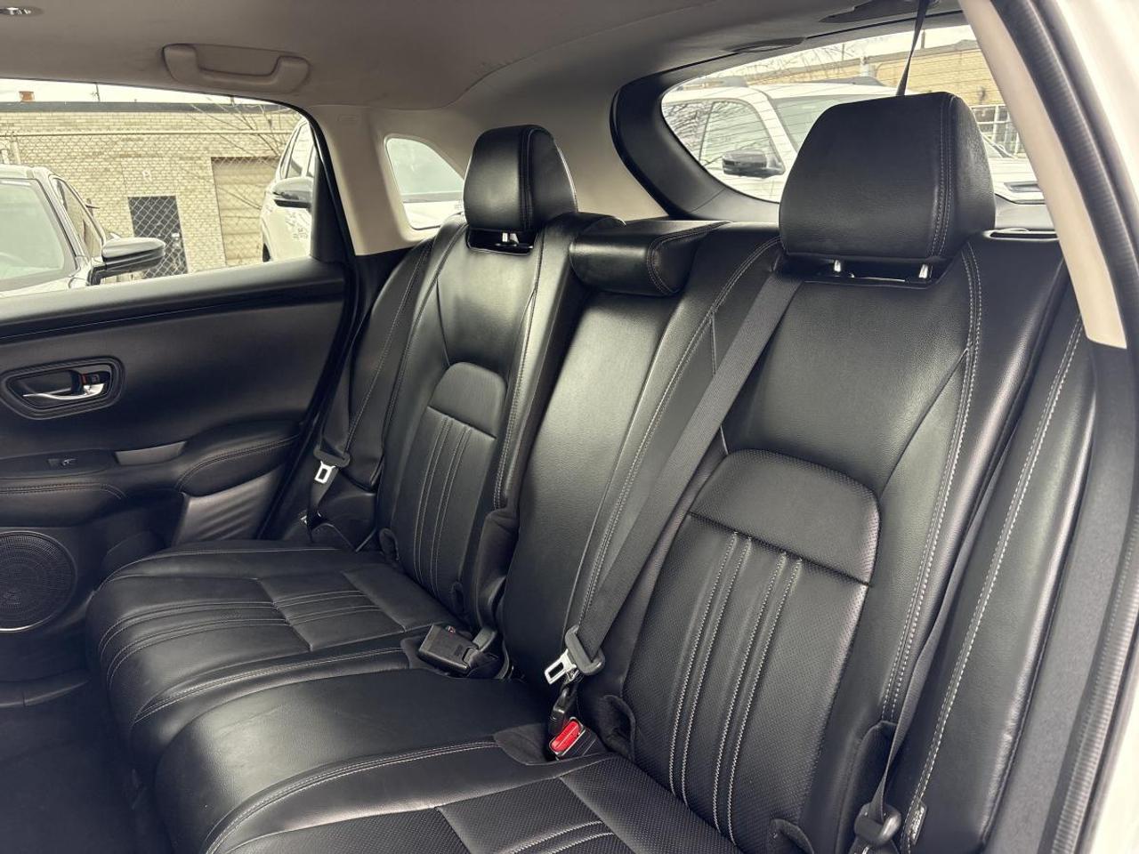 2024 Honda HR-V Ex-L Navi AWD Honda Certified Photo
