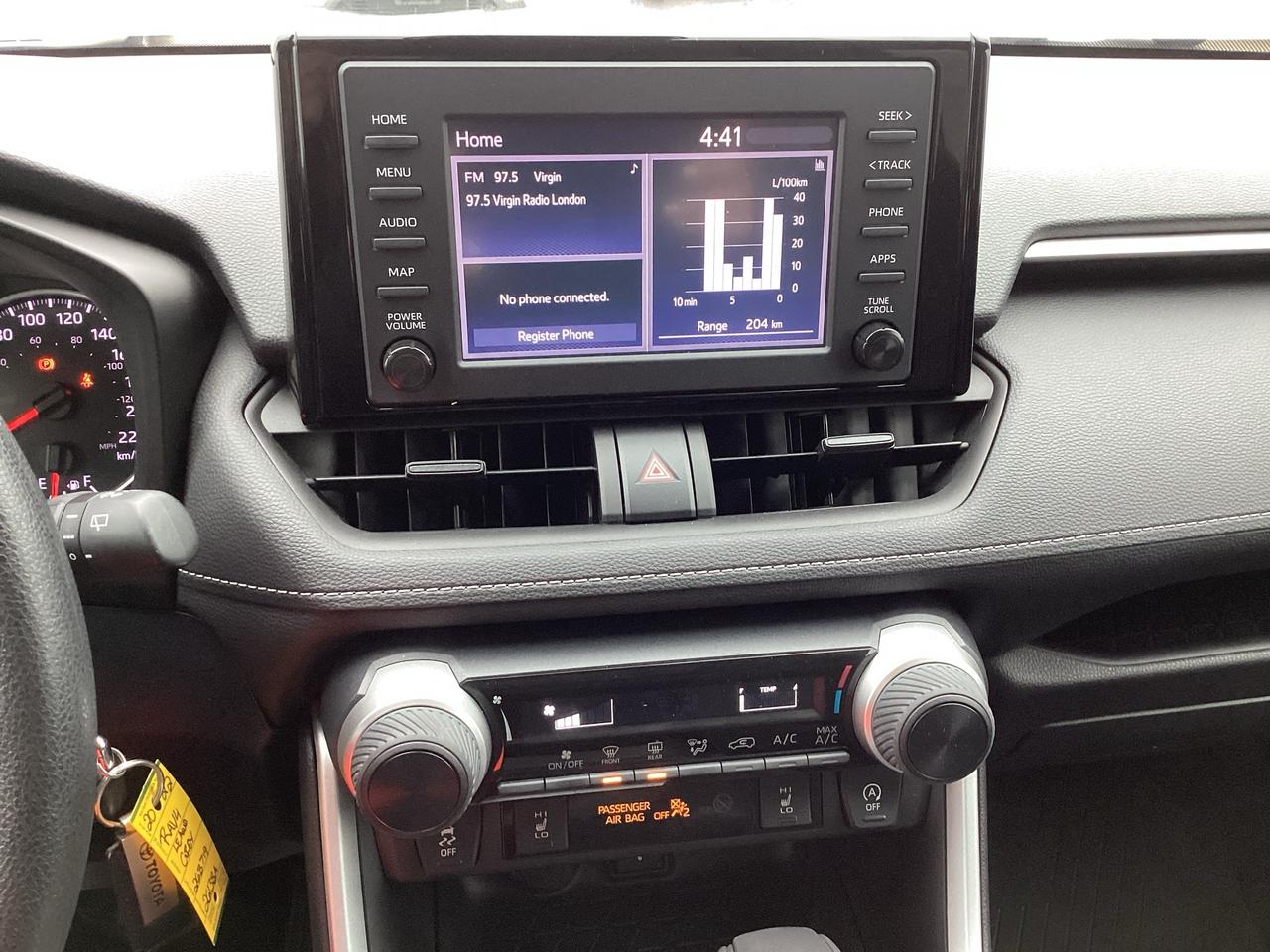 2022 Toyota RAV4 LE AWD Photo