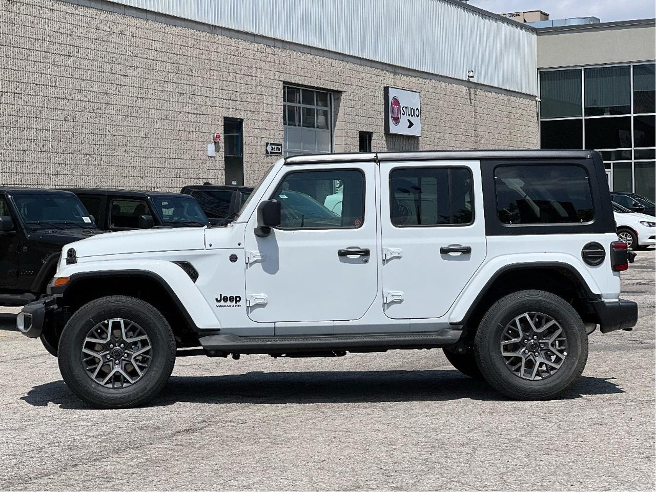 2025 Jeep Wrangler Sahara 4 Door w/Safety Group, Side Steps Photo