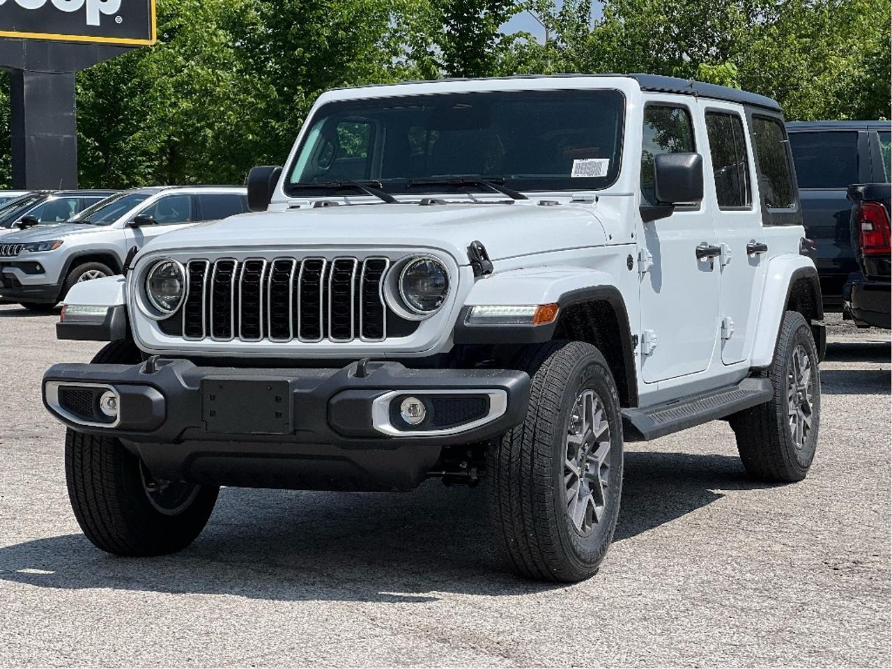 2025 Jeep Wrangler Sahara 4 Door w/Safety Group, Side Steps Photo