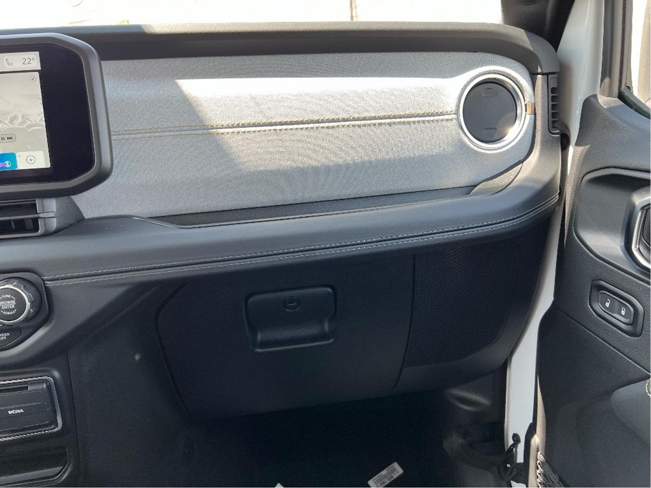 2025 Jeep Wrangler Sahara 4 Door w/Safety Group, Side Steps Photo