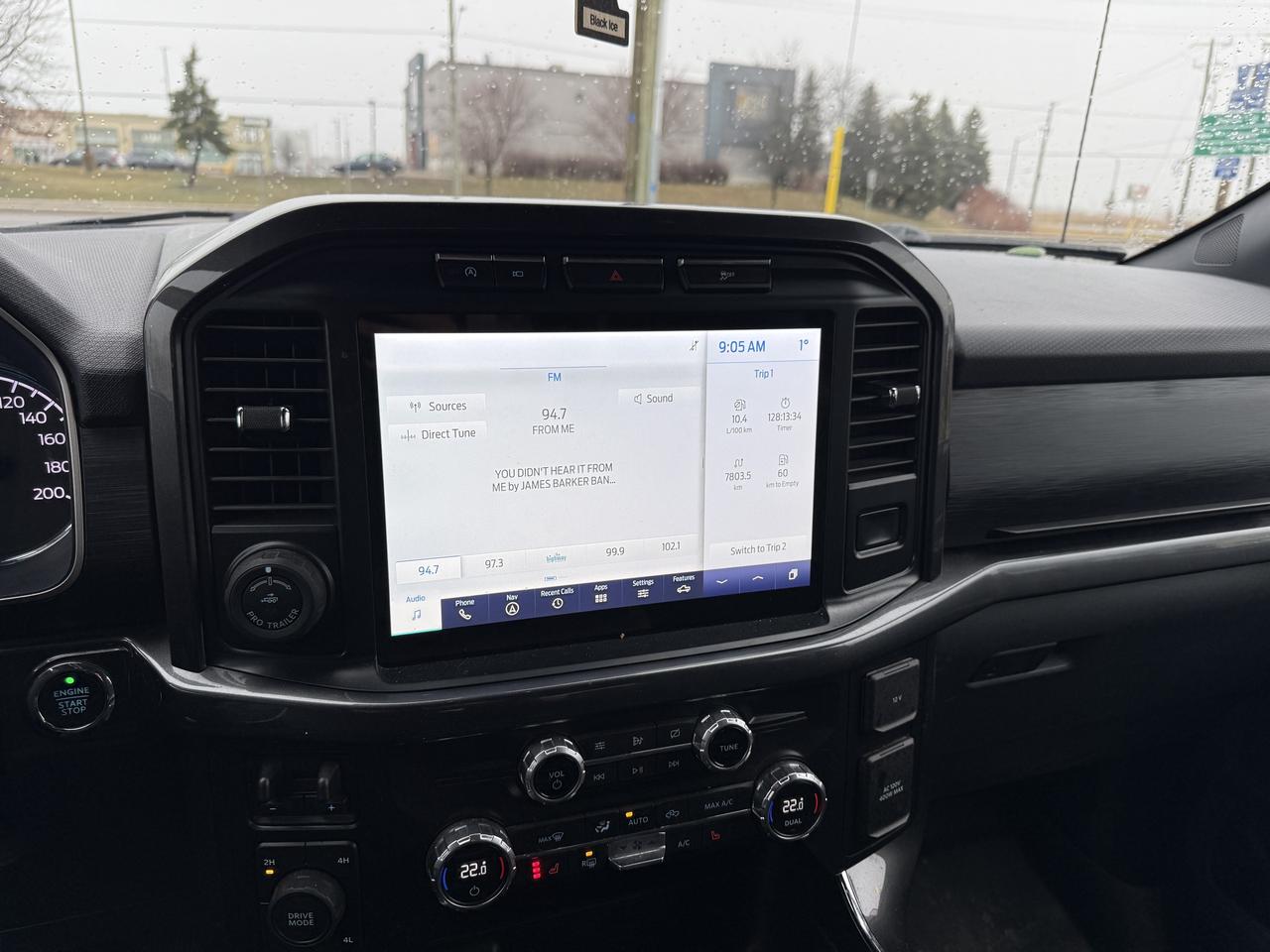 2021 Ford F-150 XLT 4WD   TONNEAUCOVER   2.7L ECOBOOST   NO CLAIMS Photo