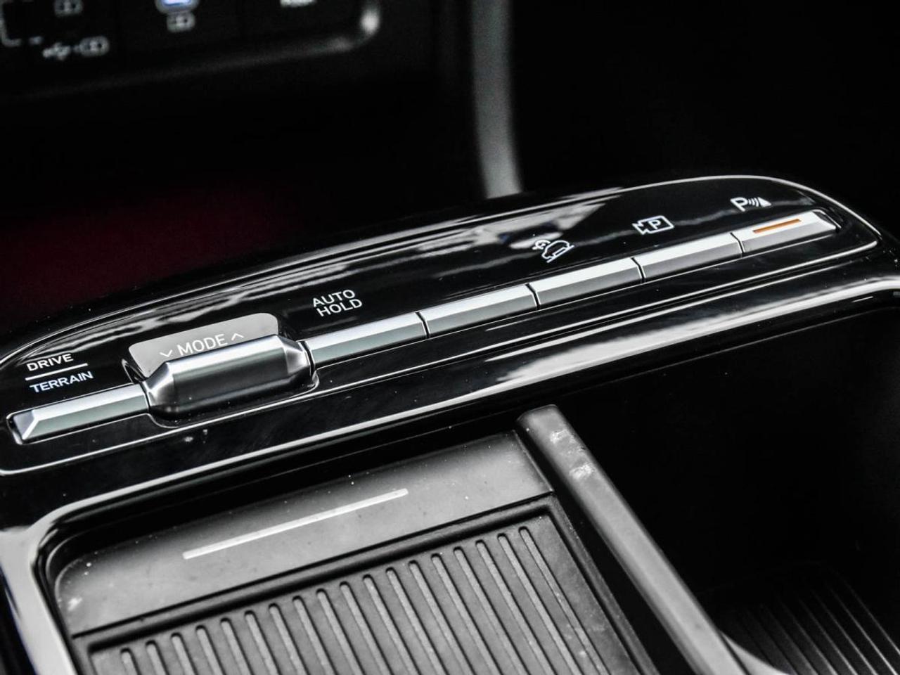 2026 Hyundai Tucson Hybrid Ultimate AWD Photo