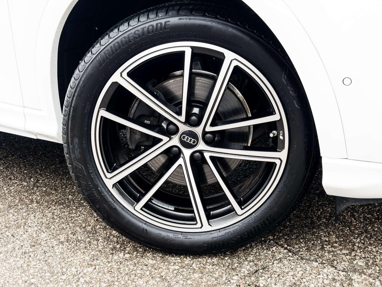 2025 Audi Q5 45 TFSI QUATTRO S-LINE Photo2