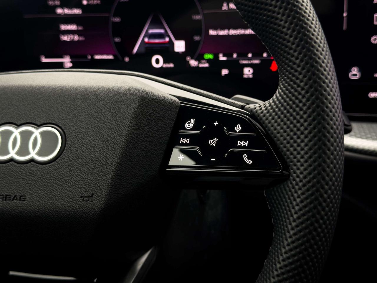 2025 Audi Q5 45 TFSI QUATTRO S-LINE Photo