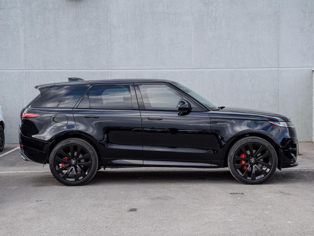 2025 Land Rover Range Rover Sport P400 Dynamic SE Photo