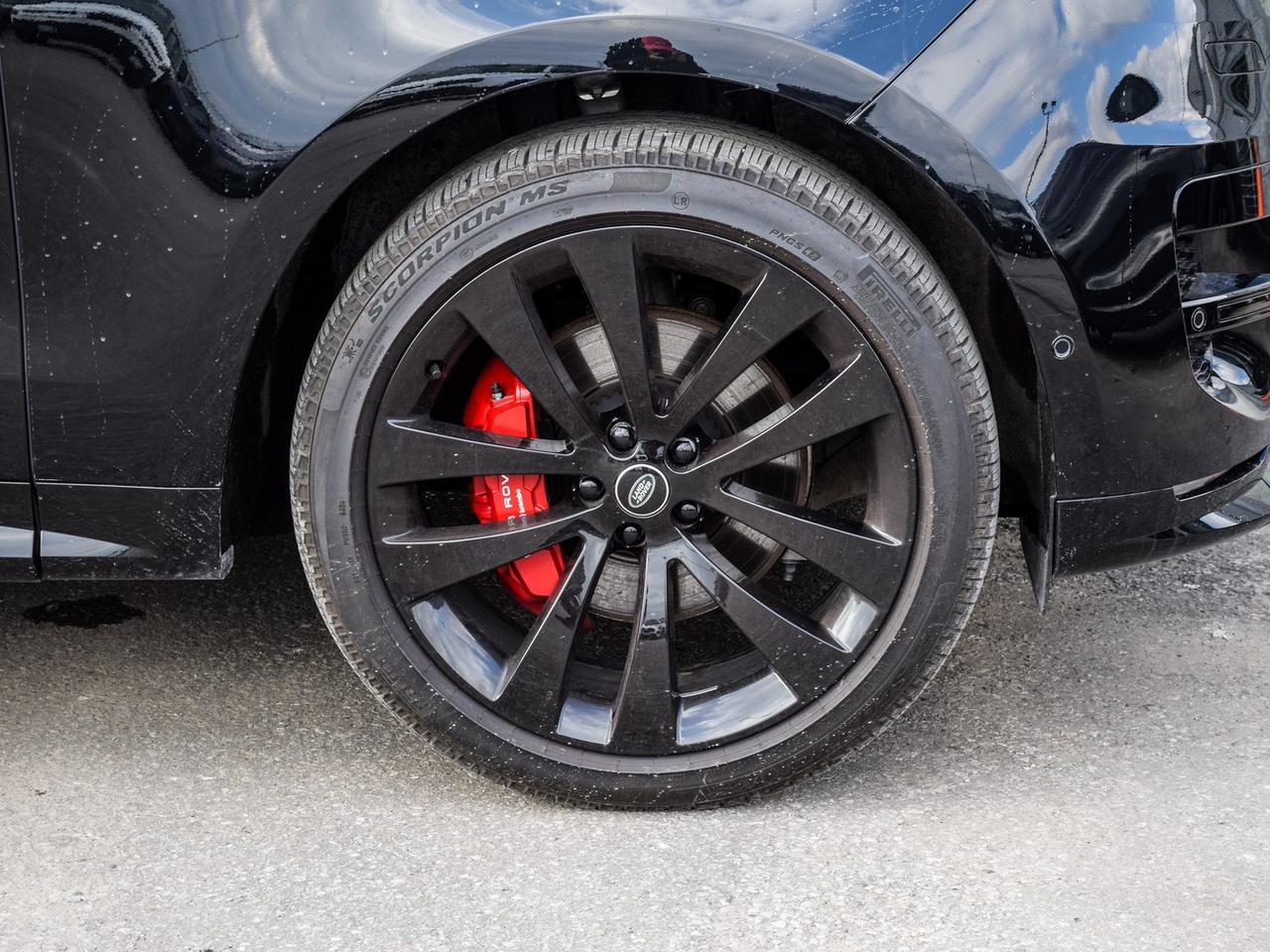 2025 Land Rover Range Rover Sport P400 Dynamic SE Photo