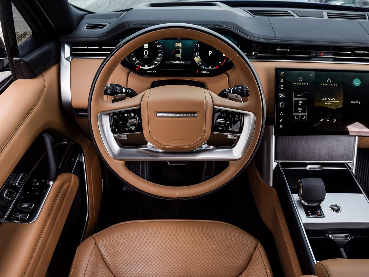 2025 Land Rover Range Rover P400 SE SWB Photo