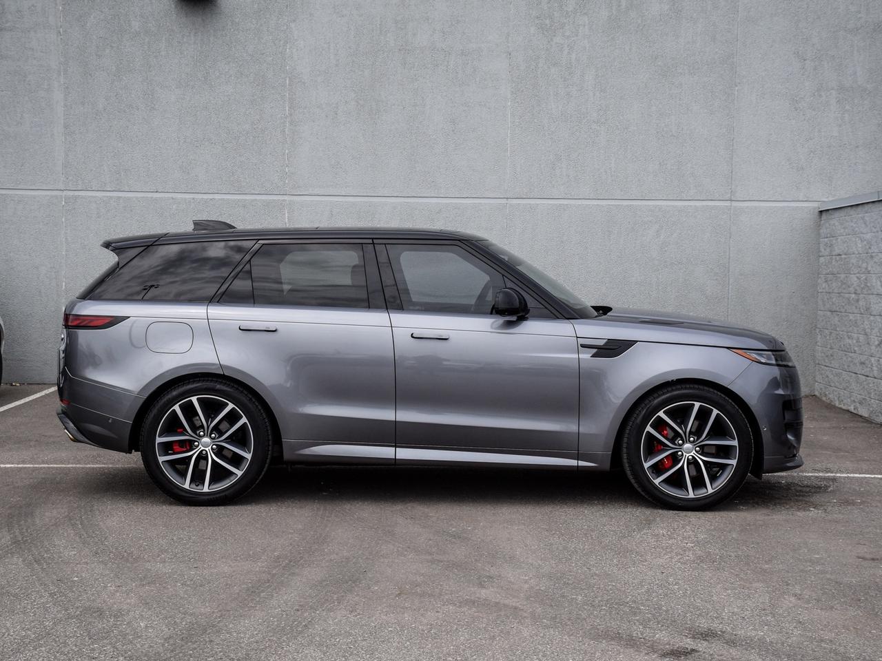 2023 Land Rover Range Rover Sport P400 Dynamic SE Photo2