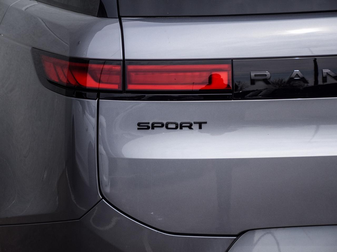 2023 Land Rover Range Rover Sport P400 Dynamic SE Photo
