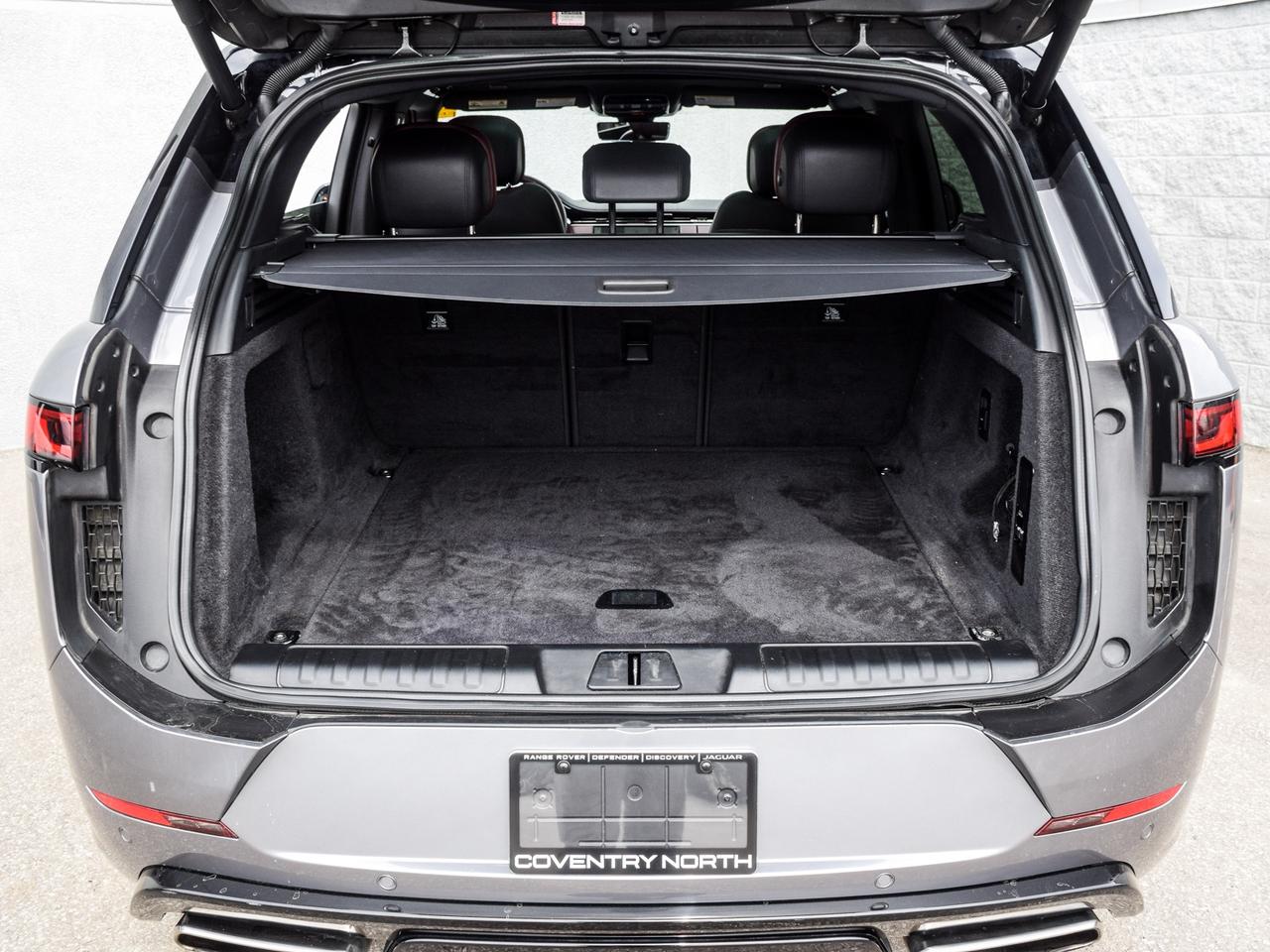 2023 Land Rover Range Rover Sport P400 Dynamic SE Photo