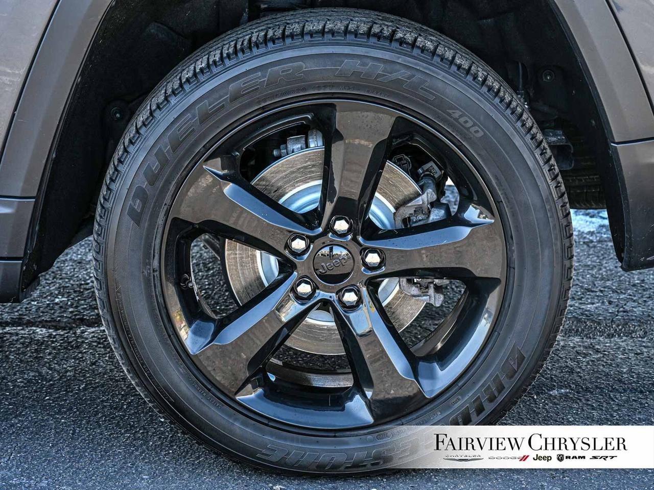 2023 Jeep Grand Cherokee L Laredo SUNROOF   PWR TAILGATE   CARPLAY   HEATED S Photo