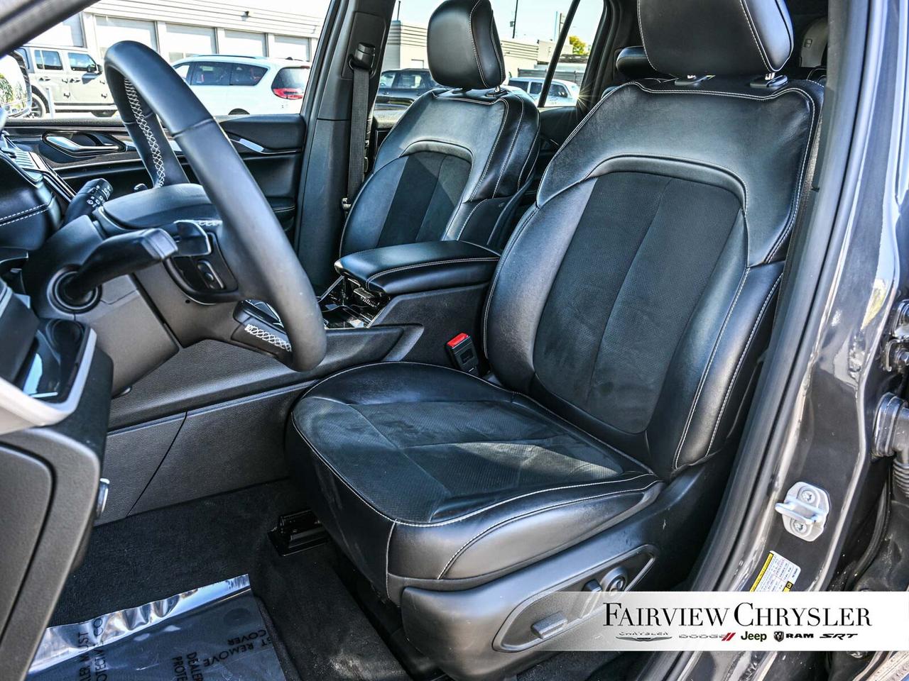 2023 Jeep Grand Cherokee L Laredo SUNROOF   PWR TAILGATE   CARPLAY   HEATED S Photo