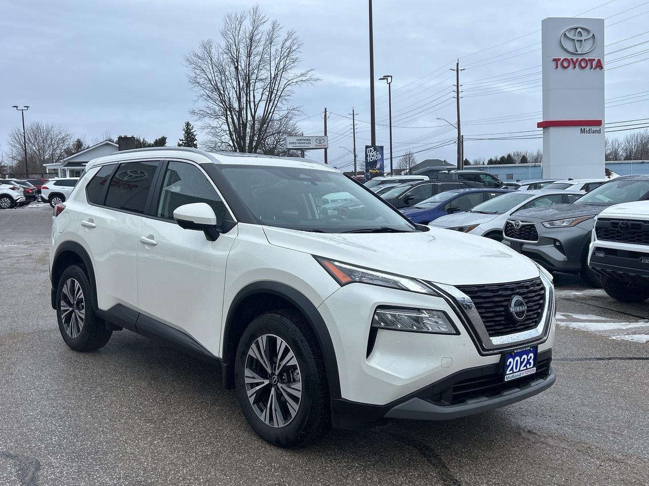 2023 Nissan Rogue SV Moonroof   Heated Seats & Wheel Photo