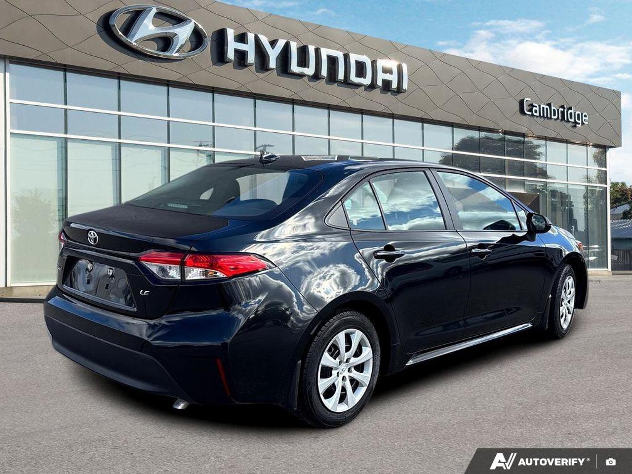 2024 Toyota Corolla LE Photo