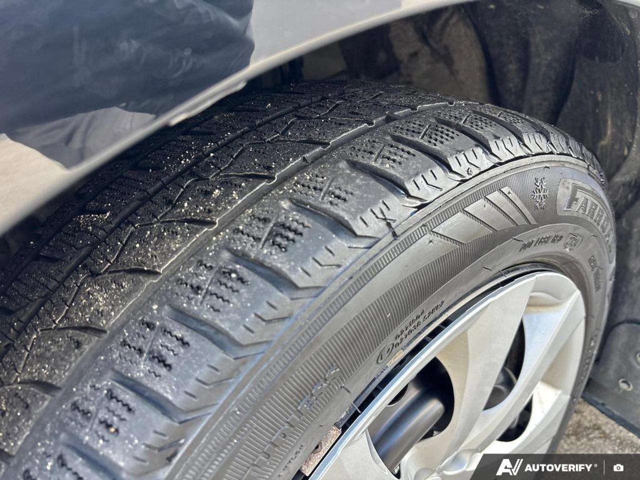 2024 Toyota Corolla LE Photo