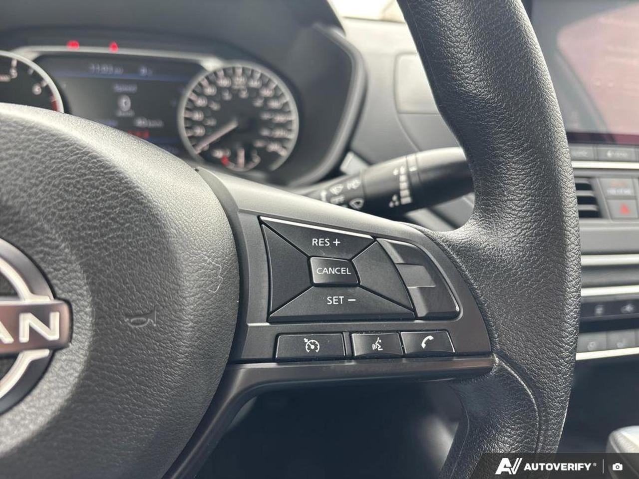 2024 Nissan Altima S   NO ACCIDENTS   CARPLAY   6.5L/100KM Photo
