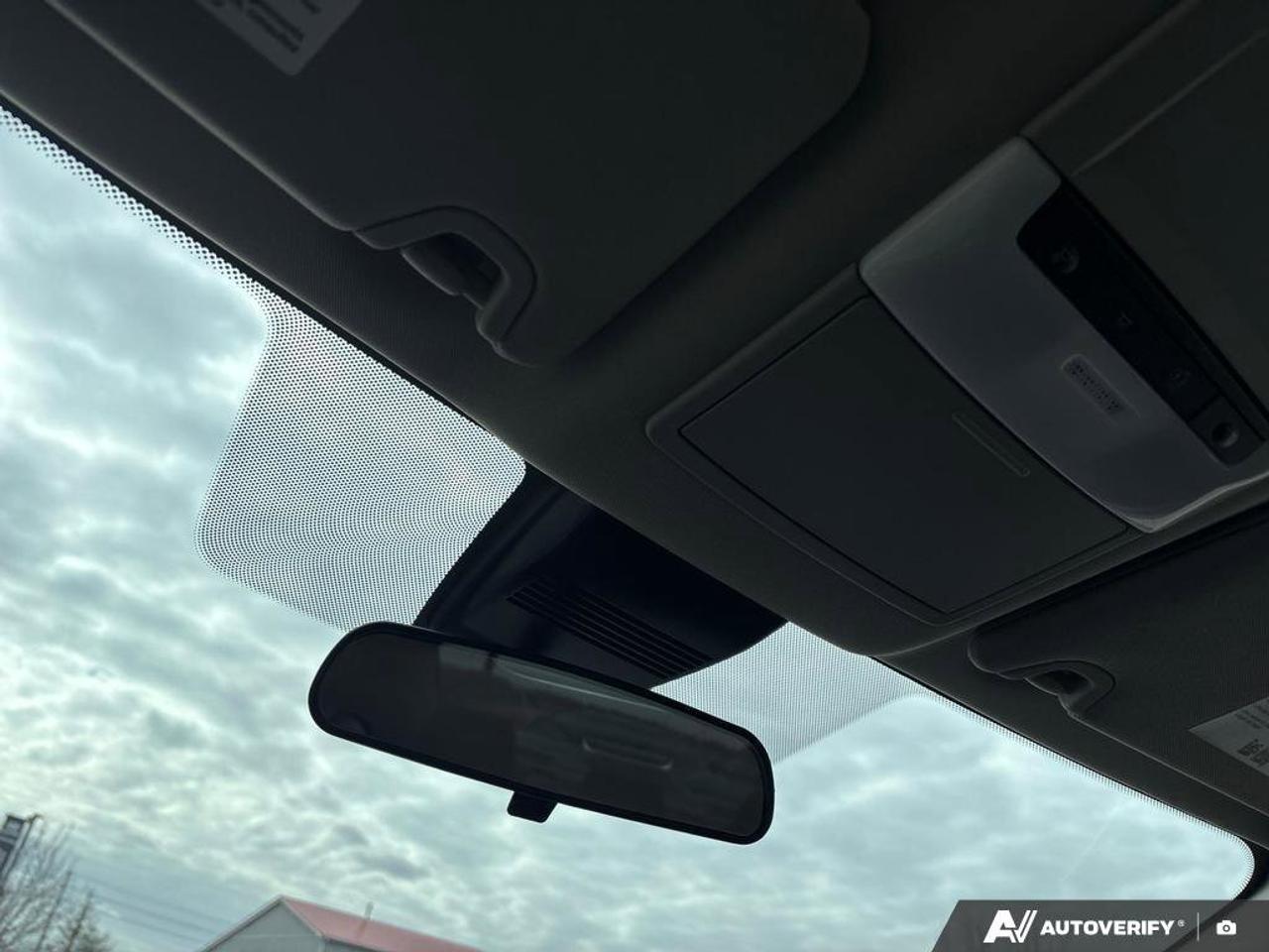 2024 Nissan Altima S   NO ACCIDENTS   CARPLAY   6.5L/100KM Photo