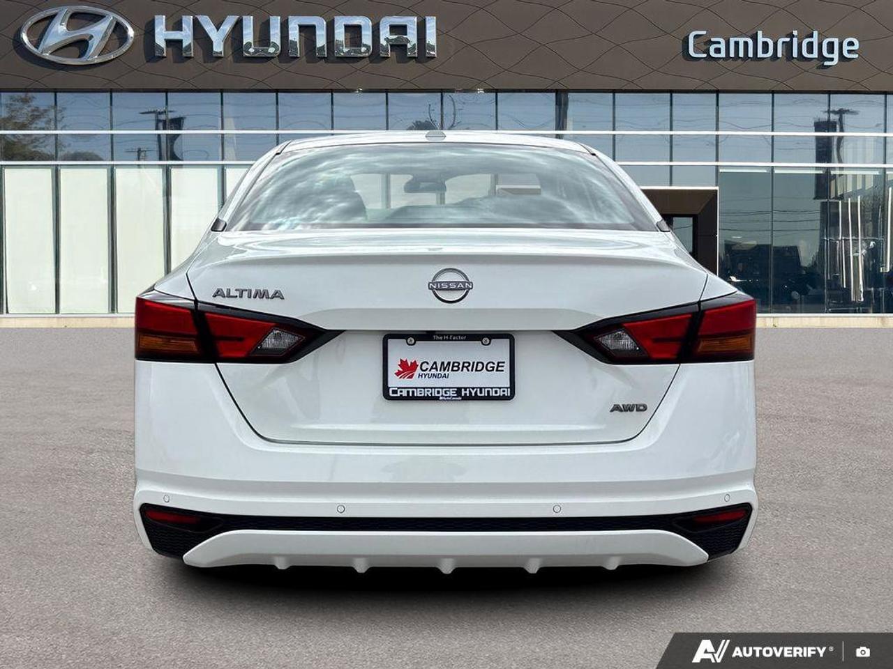 2024 Nissan Altima S AWD   NO ACCIDENTS   CARPLAY   6.5L/100KM Photo