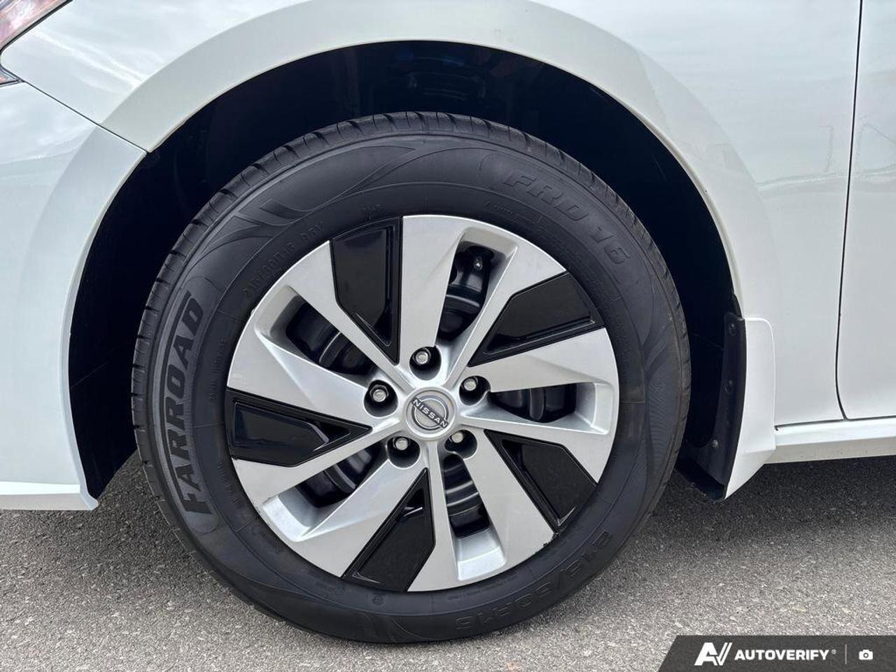 2024 Nissan Altima S AWD   NO ACCIDENTS   CARPLAY   6.5L/100KM Photo
