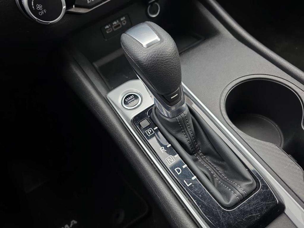 2024 Nissan Altima S AWD   NO ACCIDENTS HEATSEATS CARPLAY 6.5L/100KM Photo