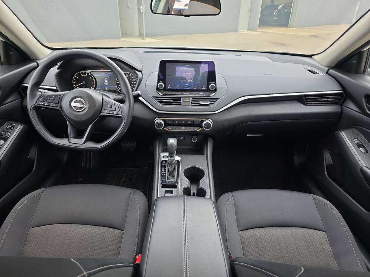 2024 Nissan Altima S AWD   NO ACCIDENTS HEATSEATS CARPLAY 6.5L/100KM Photo