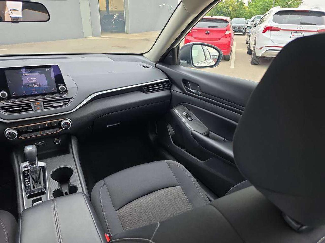 2024 Nissan Altima S AWD   NO ACCIDENTS HEATSEATS CARPLAY 6.5L/100KM Photo
