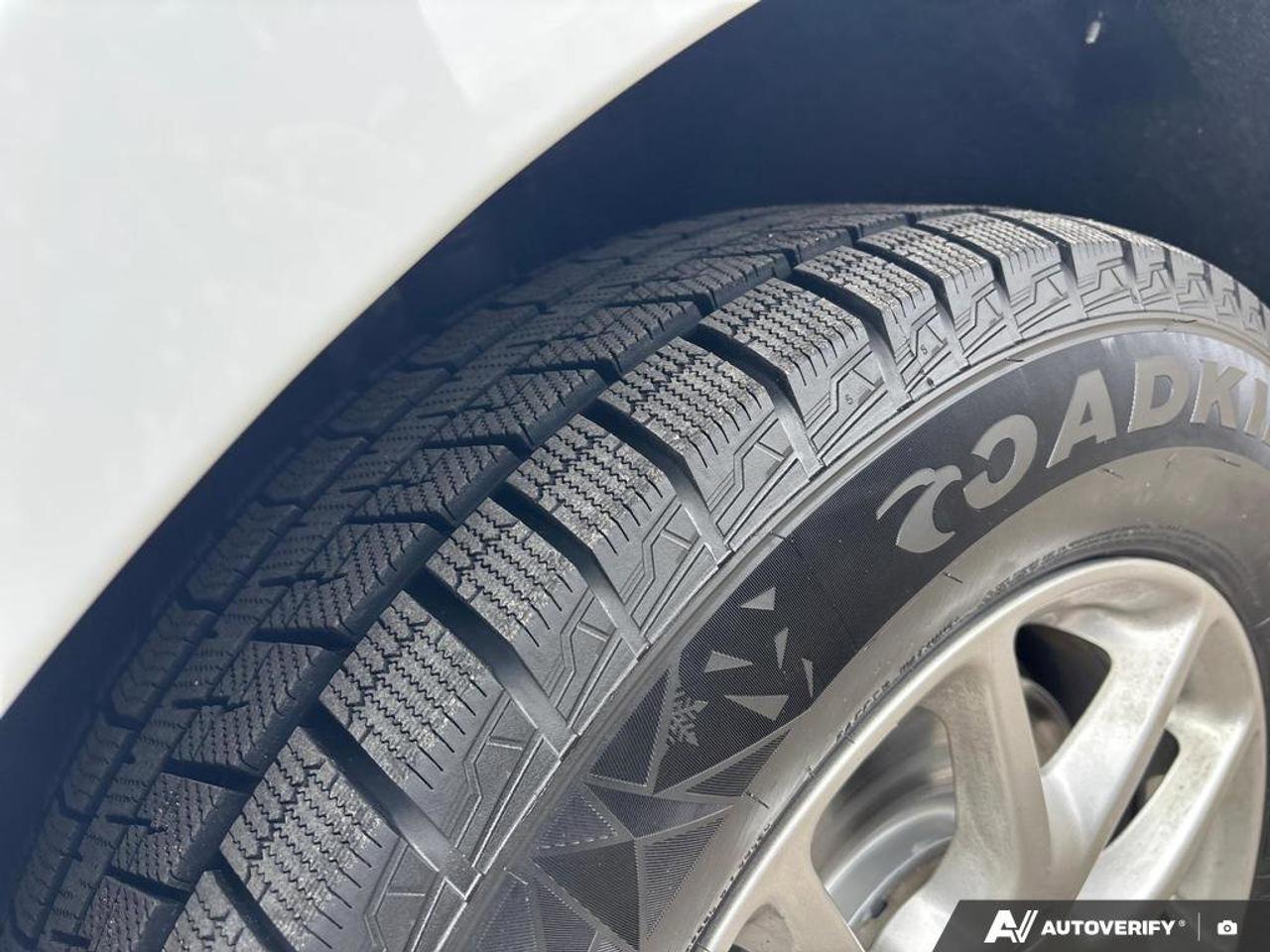 2024 Chrysler Grand Caravan SXT   CLEAN CARFAX   Stow 'n Go seating Photo