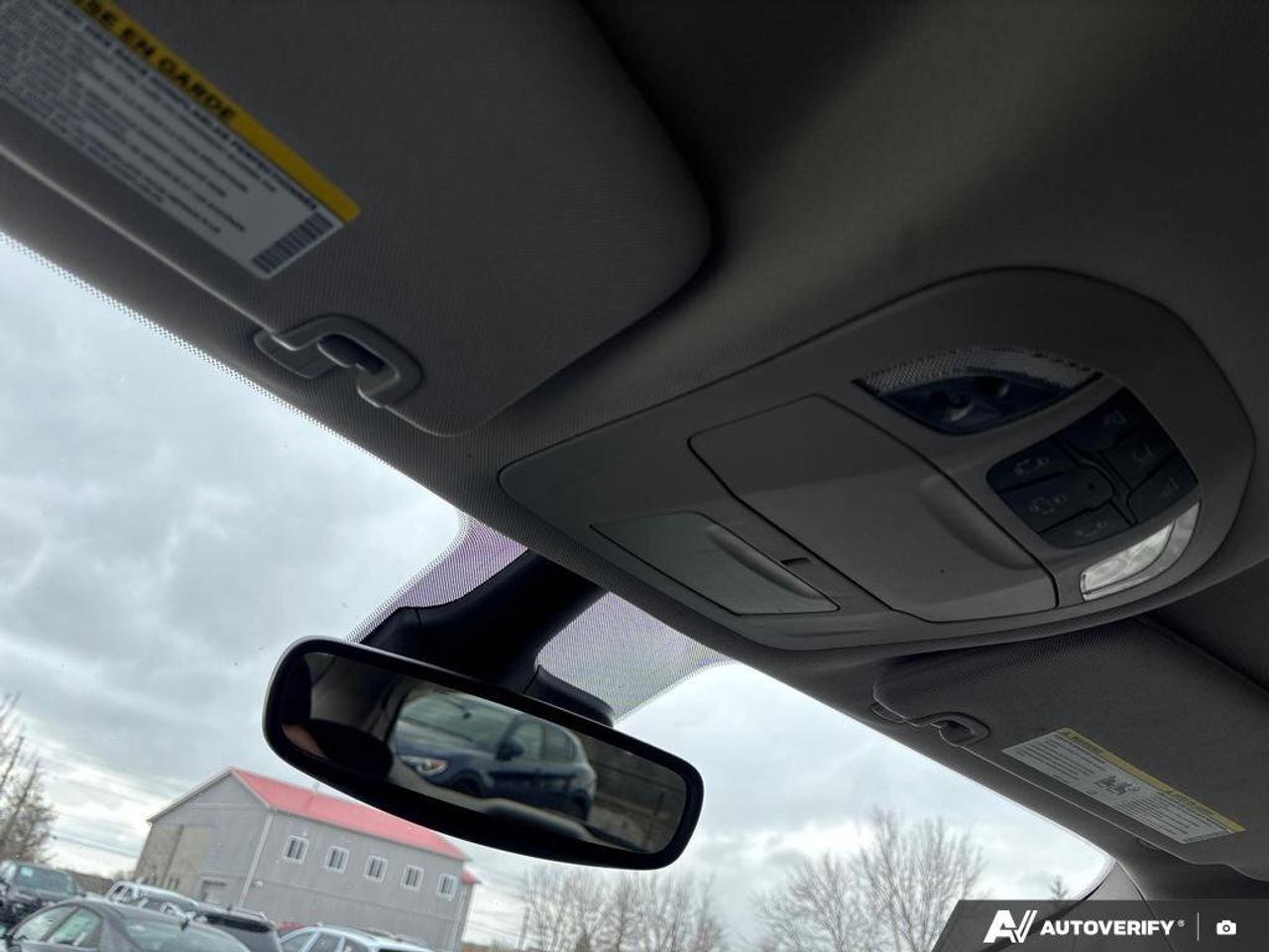 2024 Chrysler Grand Caravan SXT   CLEAN CARFAX   Stow 'n Go seating Photo