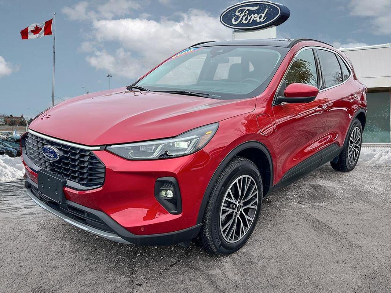 2025 Ford Escape PHEV   DEMO   HTD STEER WHEEL   FWD Photo