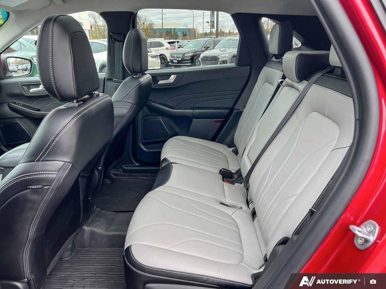 2025 Ford Escape PHEV   DEMO   HTD STEER WHEEL   FWD Photo