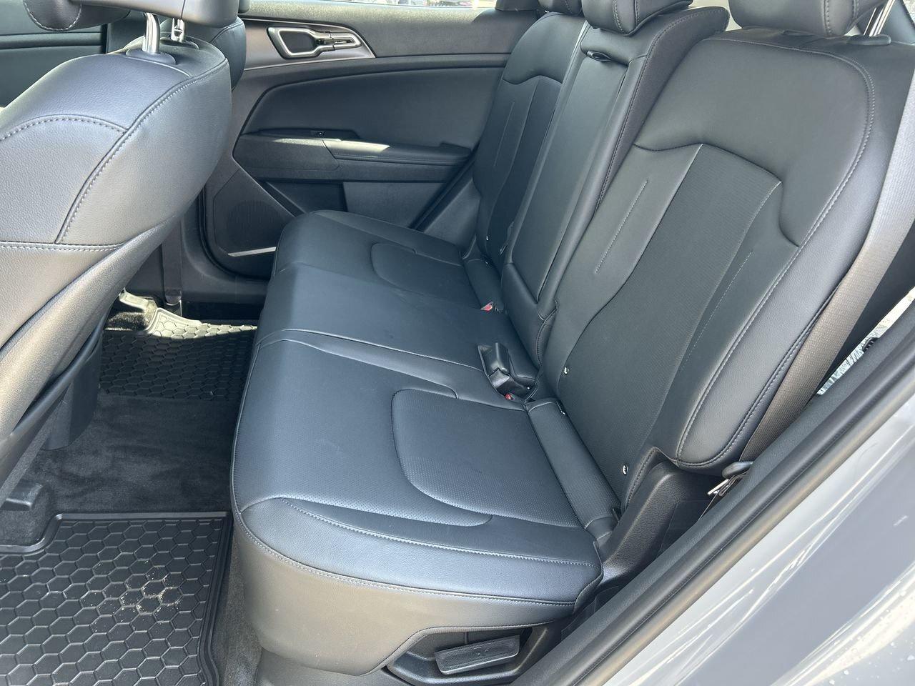 2026 Kia Sportage Hybrid EX AWD Moonroof   Lthr Seats   Digital Disp Photo