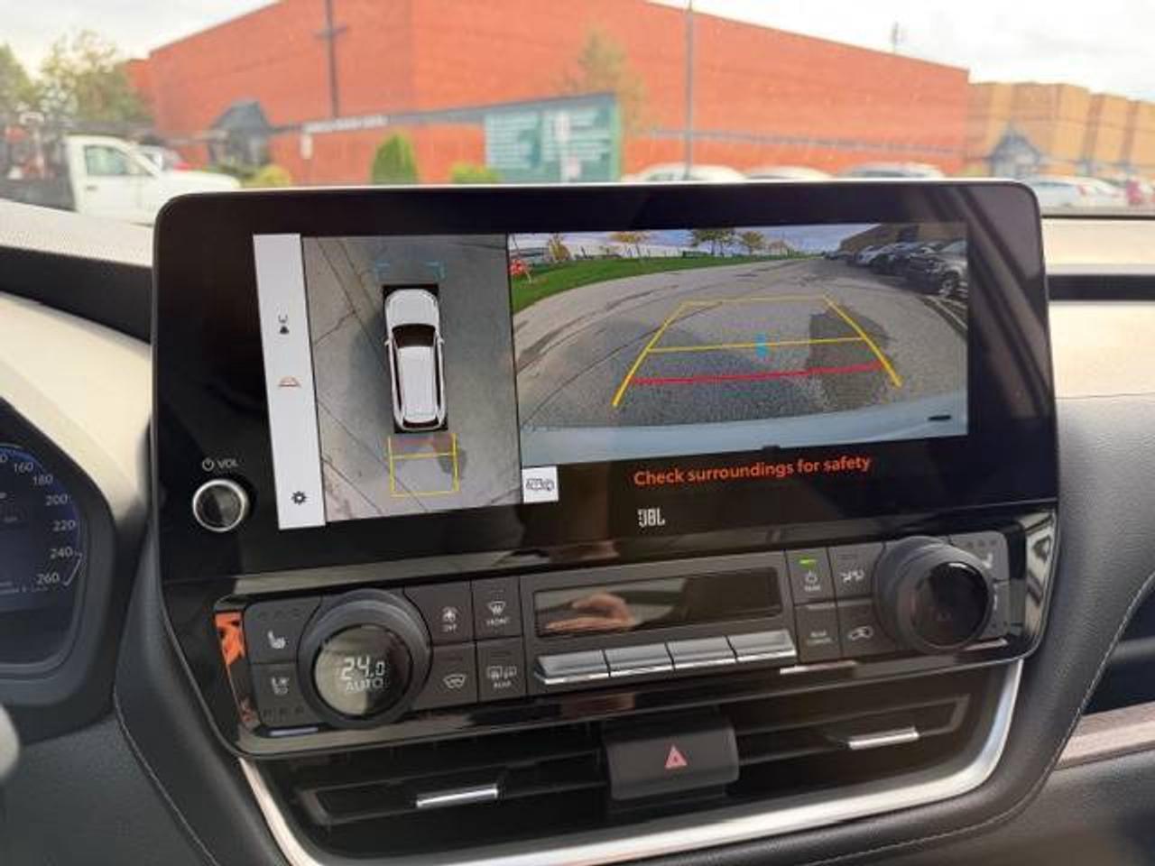 2024 Toyota Grand Highlander Hybrid Limited AWD Photo