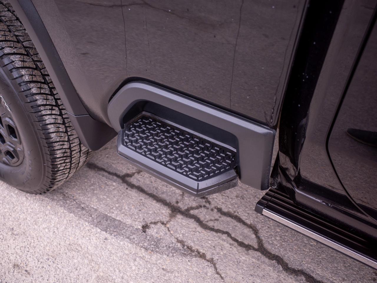 2023 Chevrolet Silverado 3500HD High Country - Heated Seats   Blind Spot Assist Photo