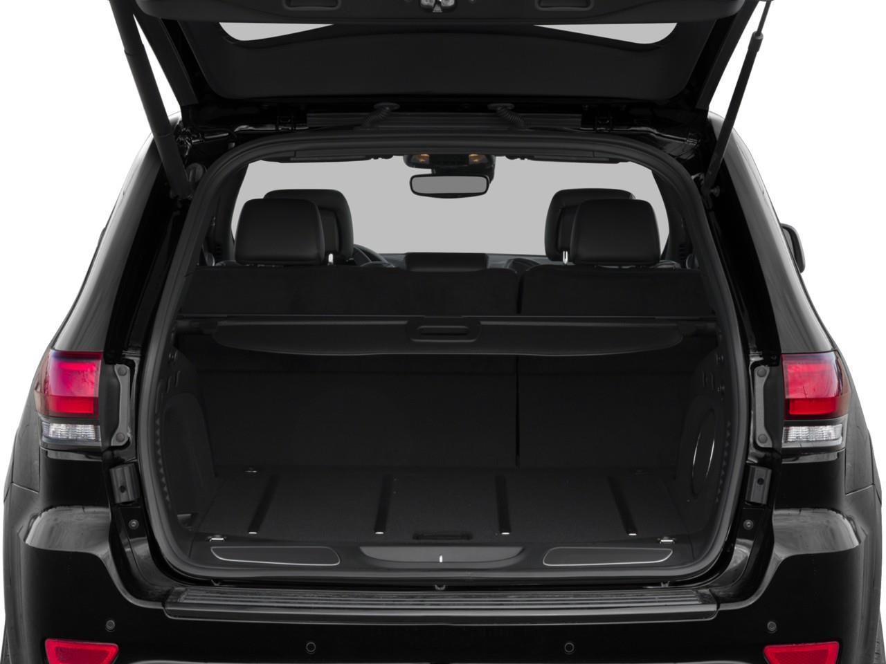 2017 Jeep Grand Cherokee SRT Photo