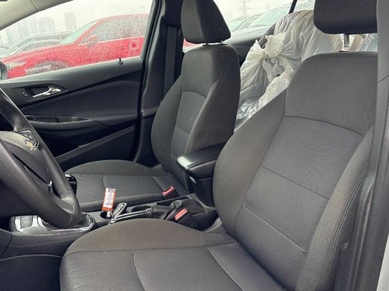 2018 Chevrolet Cruze No Accident l OneOwner l 6Spd l 29 Service Record Photo