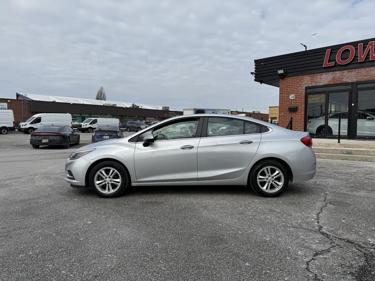 2018 Chevrolet Cruze No Accident l OneOwner l 6Spd l 29 Service Record Photo