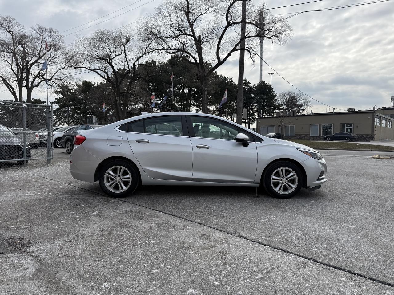 2018 Chevrolet Cruze No Accident l OneOwner l 6Spd l 29 Service Record Photo