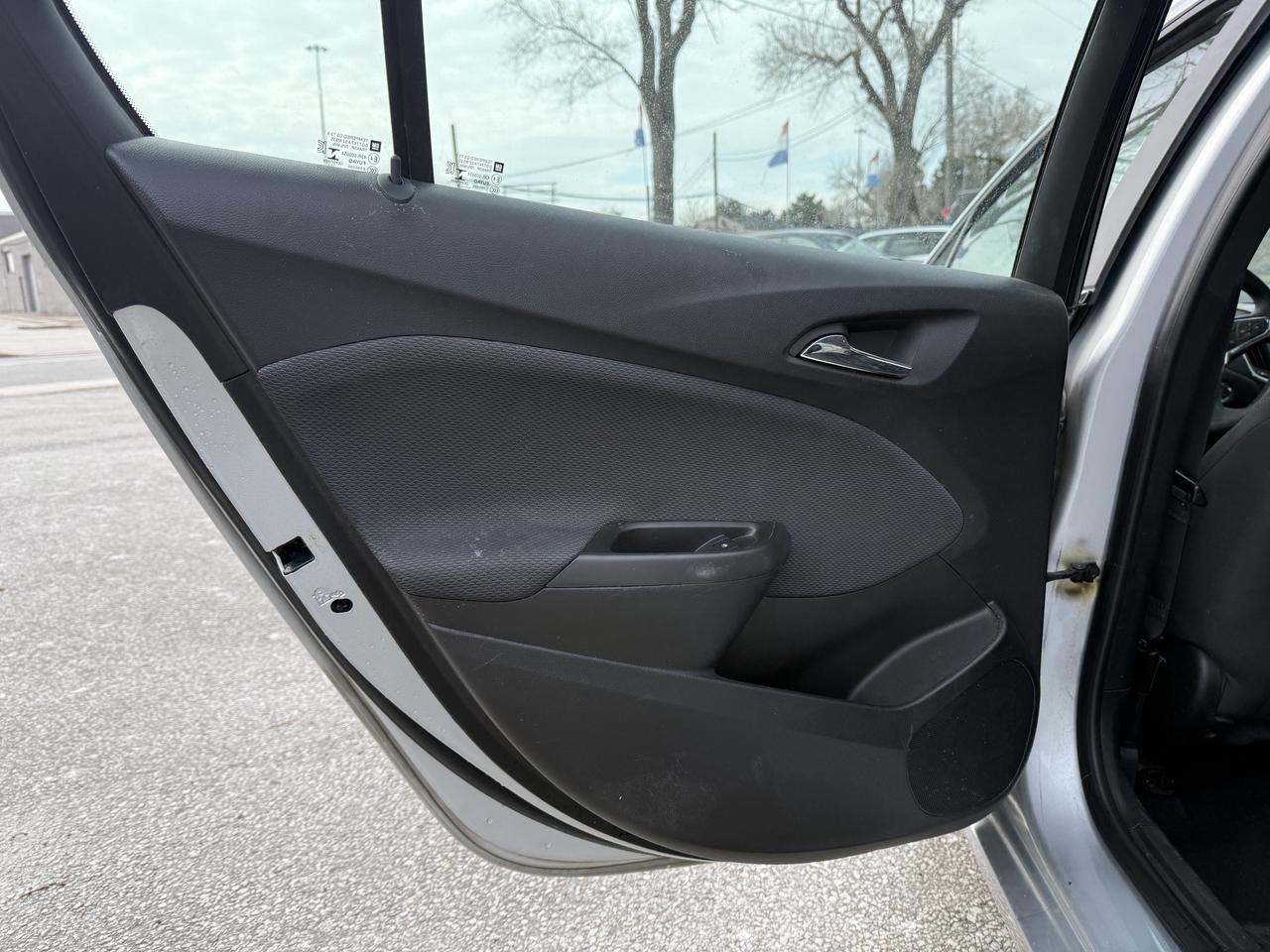 2018 Chevrolet Cruze No Accident l OneOwner l 6Spd l 29 Service Record Photo