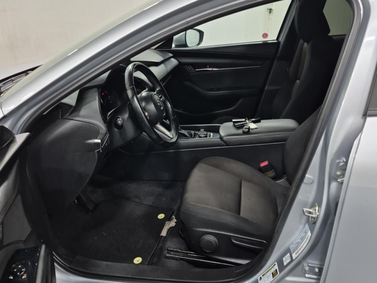 2019 Mazda MAZDA3 GS l iACTIV AWD l 2.5L l 4Cyl l Auto l RemoteStart Photo