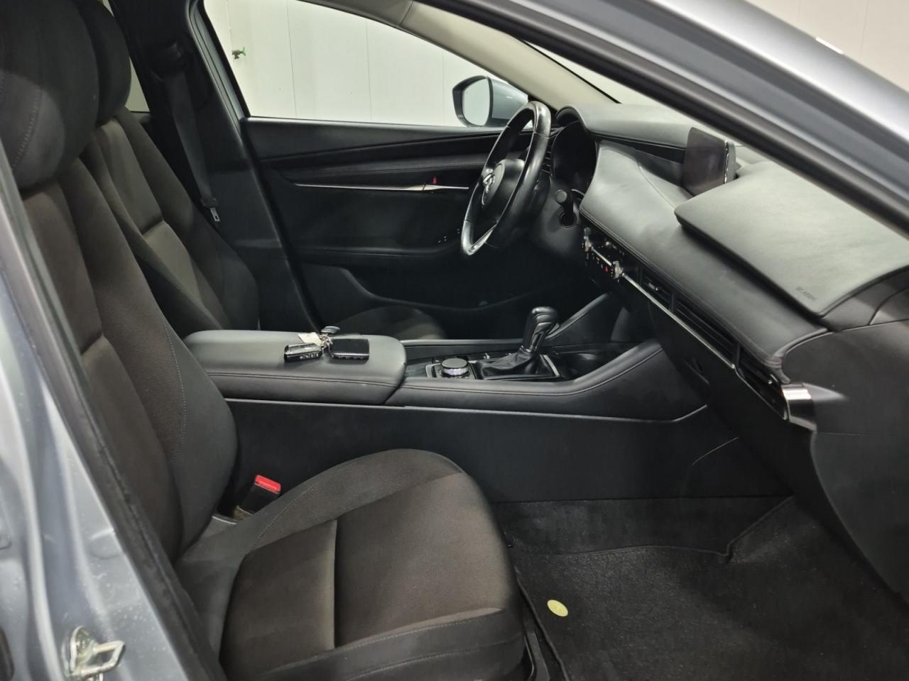 2019 Mazda MAZDA3 GS l iACTIV AWD l 2.5L l 4Cyl l Auto l RemoteStart Photo